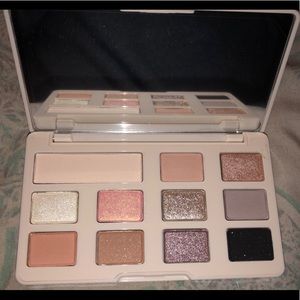 Too Faced White Chocolate Chip Palette